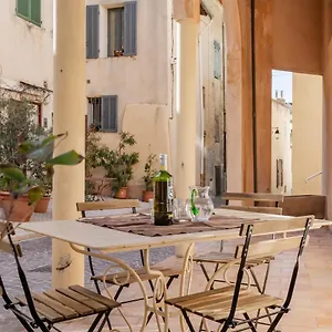 Le Saint Clair Par Dodo-a-cassis Appartement